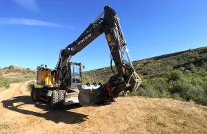 bttl46 location de chauffeur pelle volvo roues 15 t tonnes